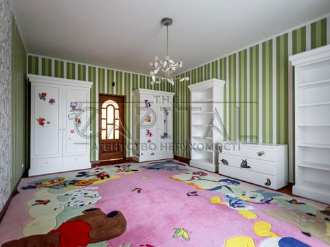 будинок за адресою Київська