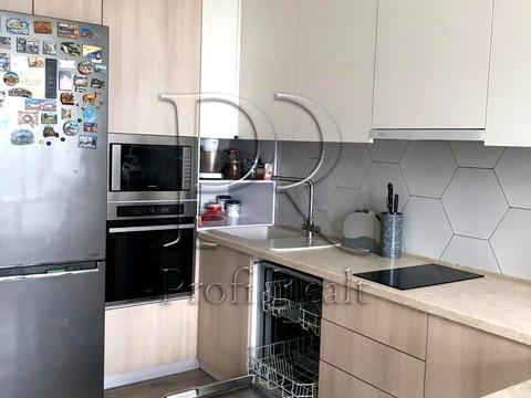 квартира за адресою Райдужна вул., 58