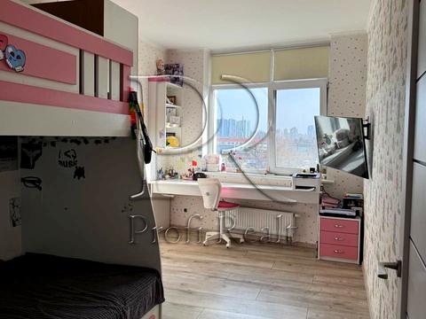 квартира за адресою Райдужна вул., 58