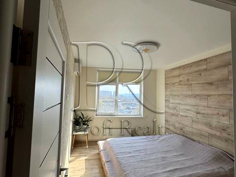 квартира за адресою Райдужна вул., 58
