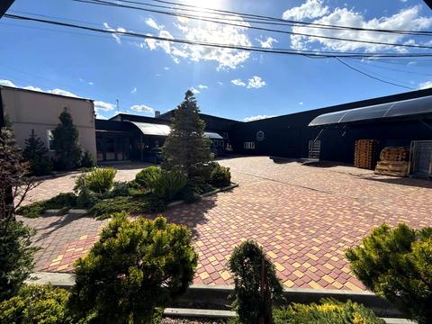 комерційна за адресою Незламна, 22