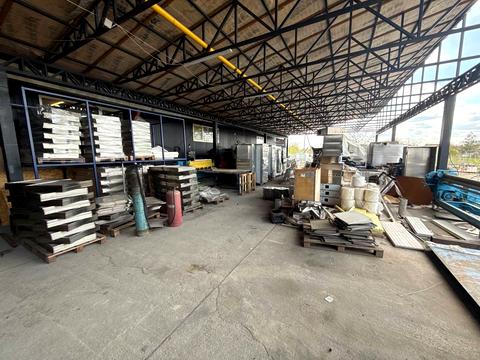 комерційна за адресою Незламна, 22