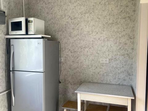 квартира за адресою Лариси Руденко вул., 8