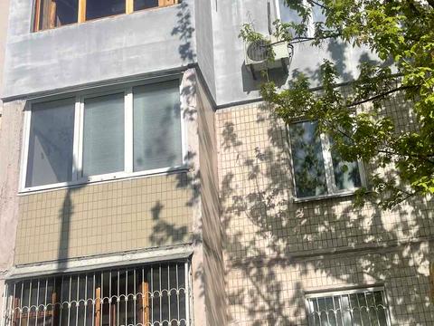 квартира за адресою Лариси Руденко вул., 8