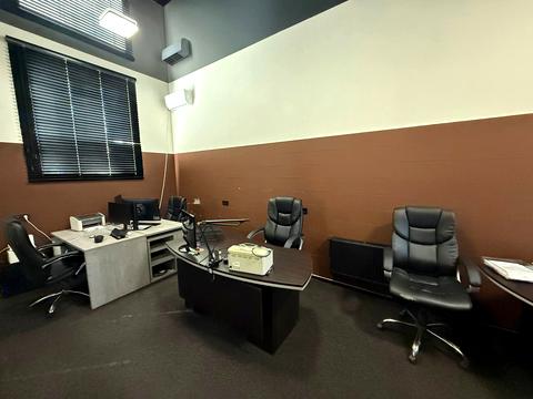 комерційна за адресою Незламна, 22