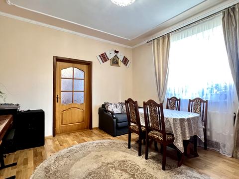 квартира за адресою Шкільна вул., 1