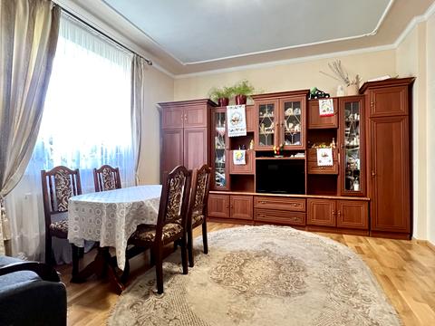 квартира за адресою Шкільна вул., 1