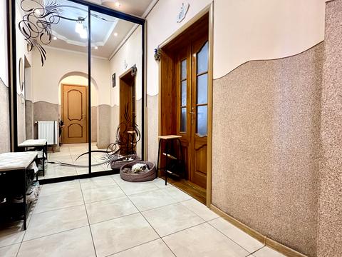 квартира за адресою Шкільна вул., 1