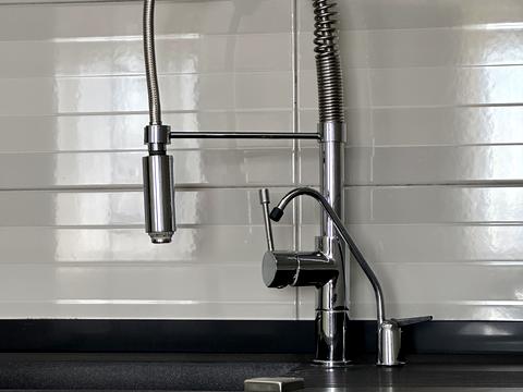 квартира за адресою Київ, Срібнокільська вул., 1