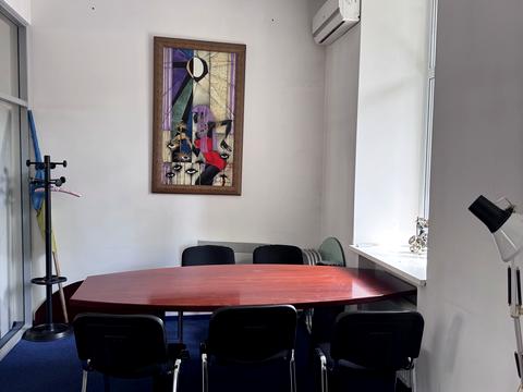 комерційна за адресою Київ, Прорізна вул., 9