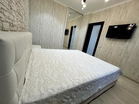 квартира за адресою Київ, Срібнокільська вул., 1