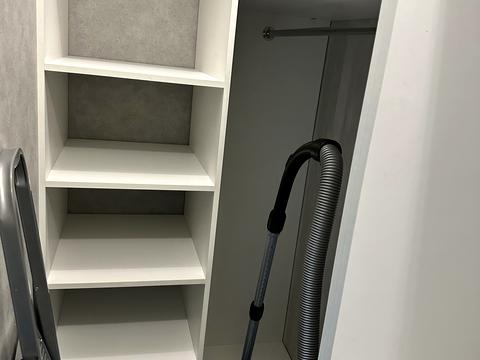 квартира за адресою Київ, Срібнокільська вул., 1