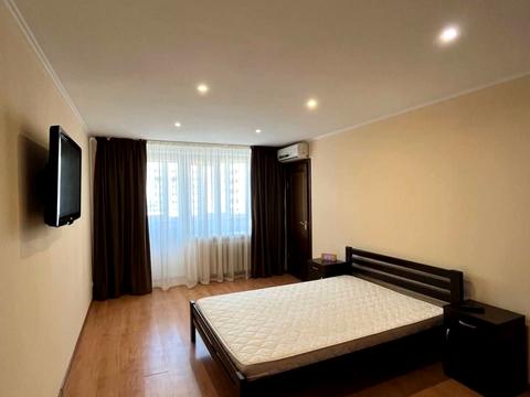 квартира за адресою Джона Маккейна вул. (Івана Кудрі), 20-Б