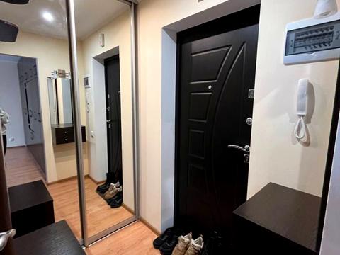 квартира за адресою Джона Маккейна вул. (Івана Кудрі), 20-Б