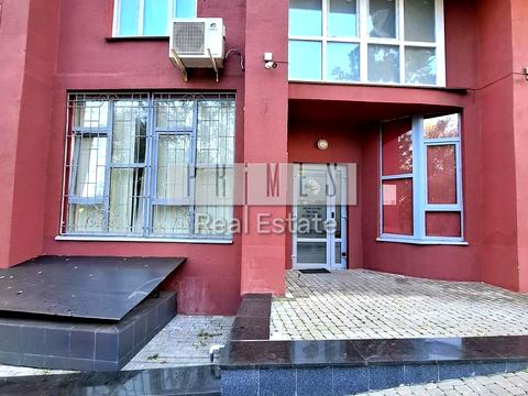 комерційна за адресою Федора Ернста вул., 16