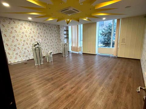 комерційна за адресою Сімферопольська вул., 2-К