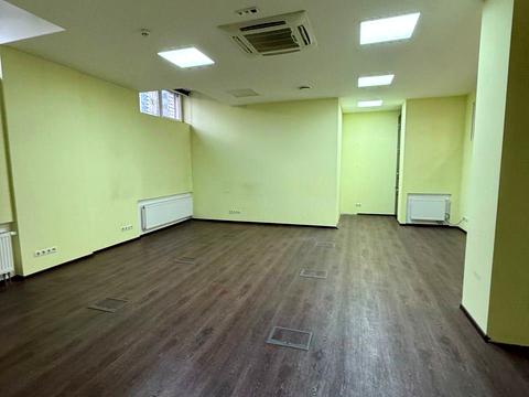 комерційна за адресою Сімферопольська вул., 2-К