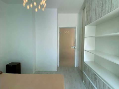 квартира за адресою Регенераторна вул., 4 к4