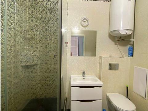 квартира за адресою Регенераторна вул., 4 к4