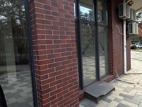 комерційна за адресою Прорізна вул., 5