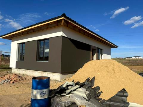 будинок за адресою Новодвірська вул.