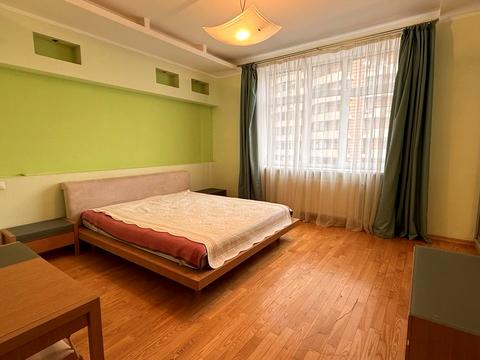квартира за адресою Лесі Українки бульв., 7-Б