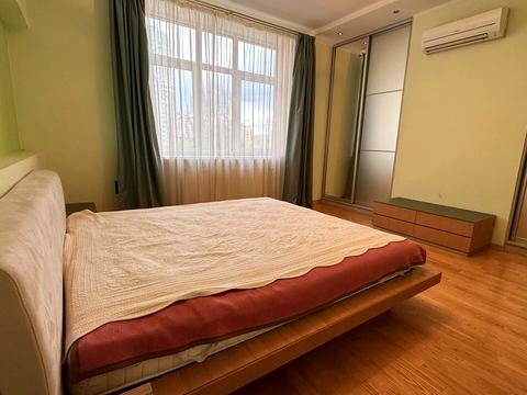 квартира за адресою Лесі Українки бульв., 7-Б