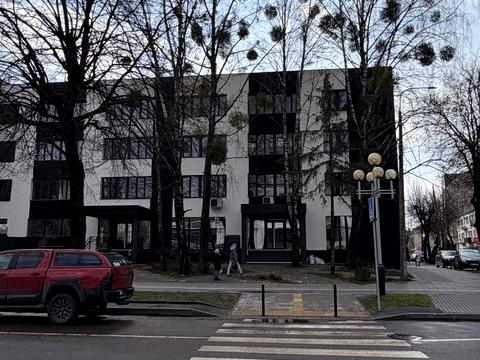 коммерческая по адресу Кавказская ул., 9