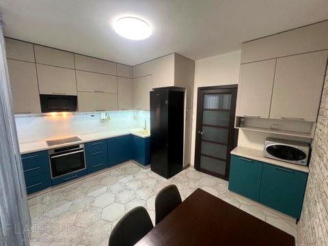 квартира по адресу Олены Пчилки ул., 3-Д