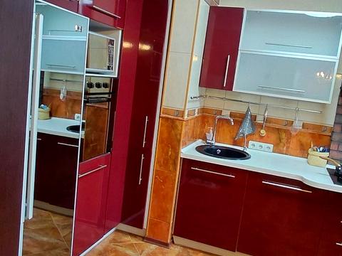 квартира за адресою Боровиковського бульв., 12