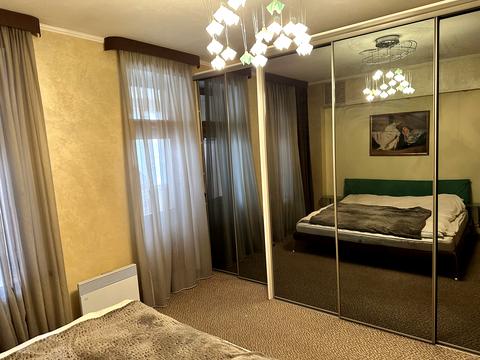 квартира за адресою Велика Васильківська вул. (Червоноармійська), 48/18