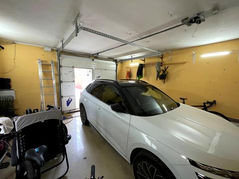 будинок за адресою Папоротна вул., 10
