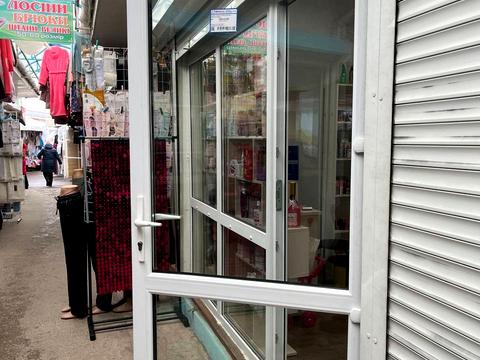 комерційна за адресою Гетьмана Сагайдачного вул., 1