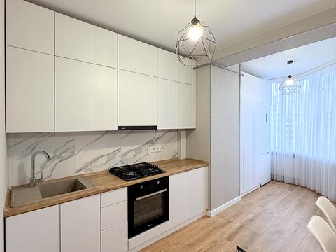 квартира за адресою Боголюбова вул., 44