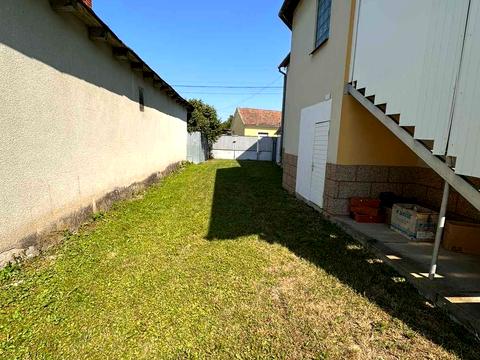 будинок за адресою З.Міклоша