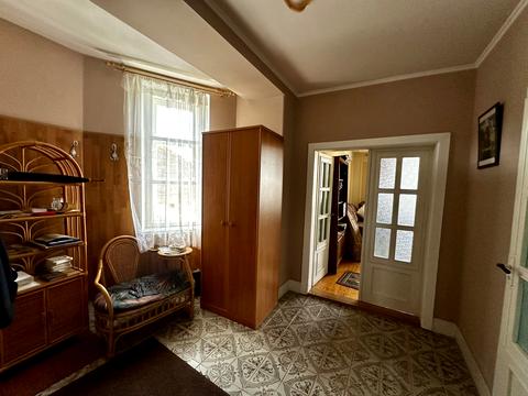 будинок за адресою З.Міклоша