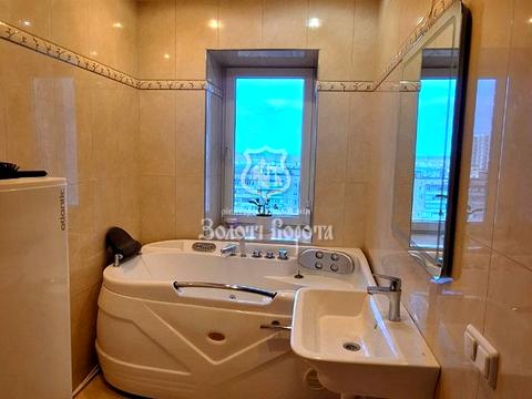 квартира за адресою Незалежності бульв. (50 років Жовтня), 17