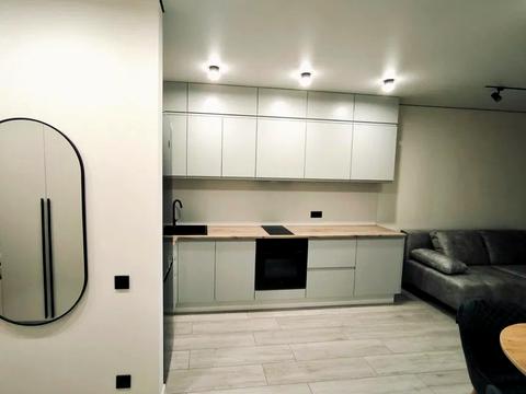 квартира по адресу Виктора Некрасова ул. (Північно-Сирецька), 8