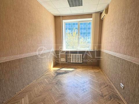 комерційна за адресою Іоанна Павла II вул. (Патріса Лумумби), 3