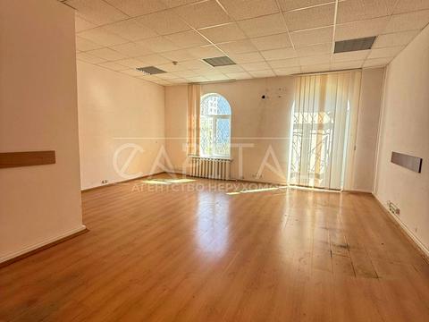 комерційна за адресою Іоанна Павла II вул. (Патріса Лумумби), 3