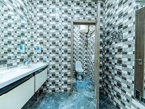 комерційна за адресою Ювілейний просп. (), 55