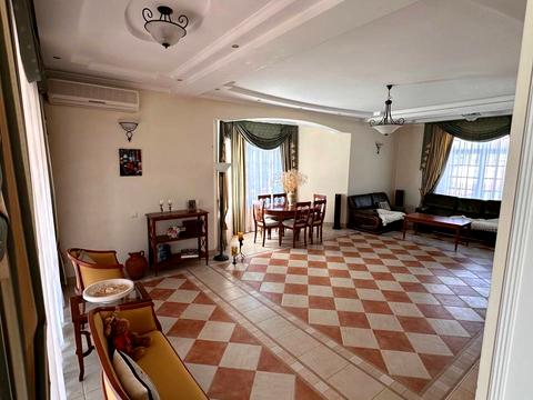 квартира за адресою Прикордонників вул., 17