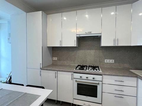 квартира за адресою Хіміків вул., 37