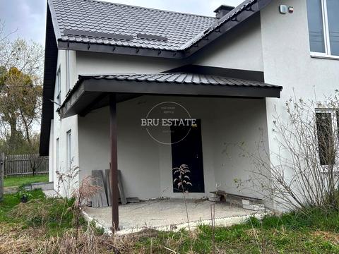 будинок за адресою Залізнична вул., 8