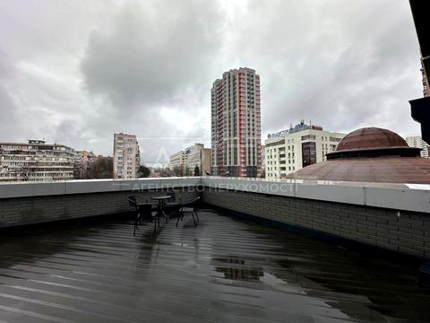 коммерческая по адресу Евгения Коновальца ул. (Щорса), 36-В