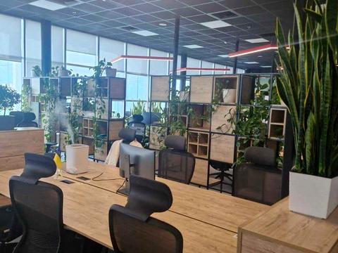 коммерческая по адресу Степана Бандеры просп. (Московський), 16