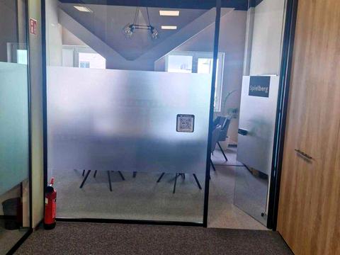 коммерческая по адресу Степана Бандеры просп. (Московський), 16