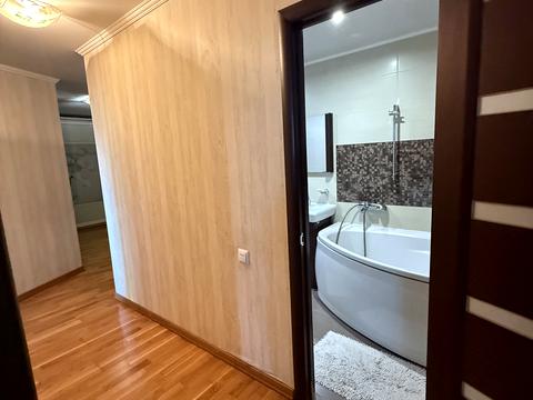 квартира за адресою Євгена Коновальця вул., 4