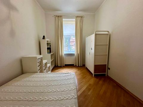 квартира за адресою Кирила і Мефодія вул., 25