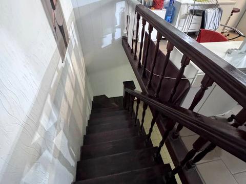 комерційна за адресою Сергія Єфремова вул. (Ворошилова), 3